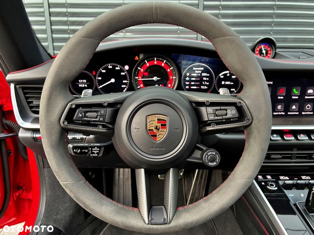Porsche 911 - 25