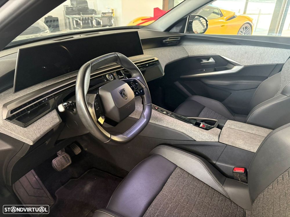 Peugeot 3008 1.2 Hybrid Allure e-DCS6 - 9