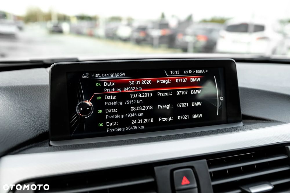 BMW Seria 3 320d xDrive M Sport - 39