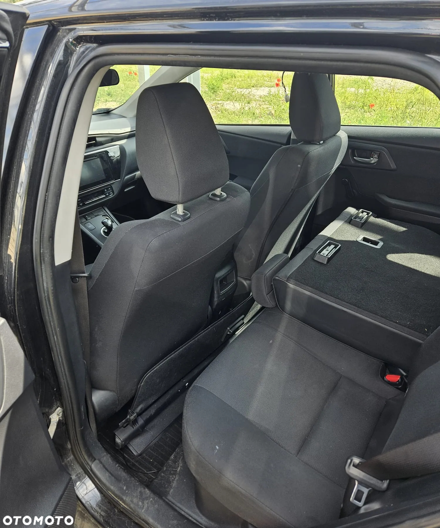 Toyota Auris Hybrid 135 Comfort - 4