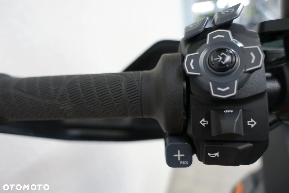 KTM Super Adventure - 15