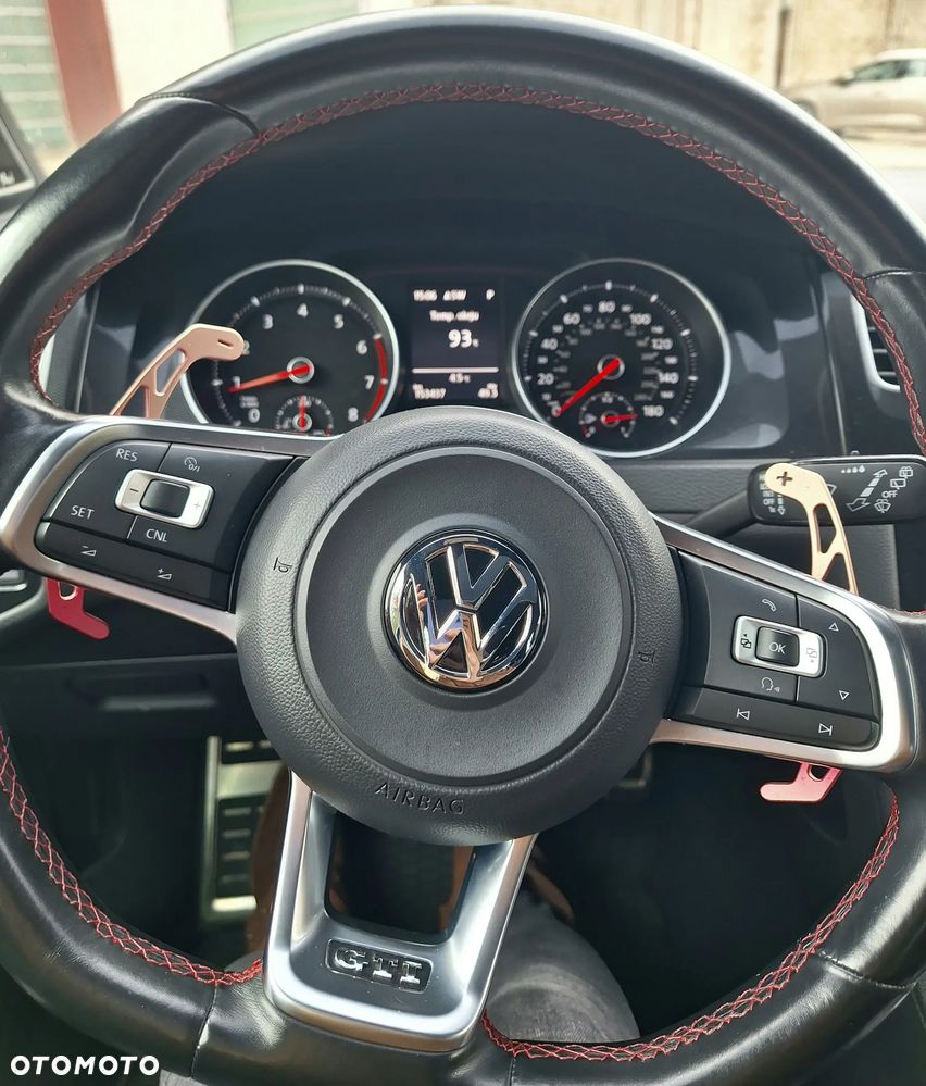 Volkswagen Golf GTI 2.0 TSI OPF DSG Performance - 8