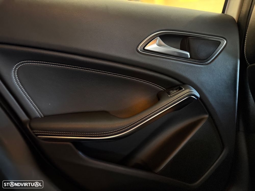 Mercedes-Benz A 160 d Urban Aut. - 22