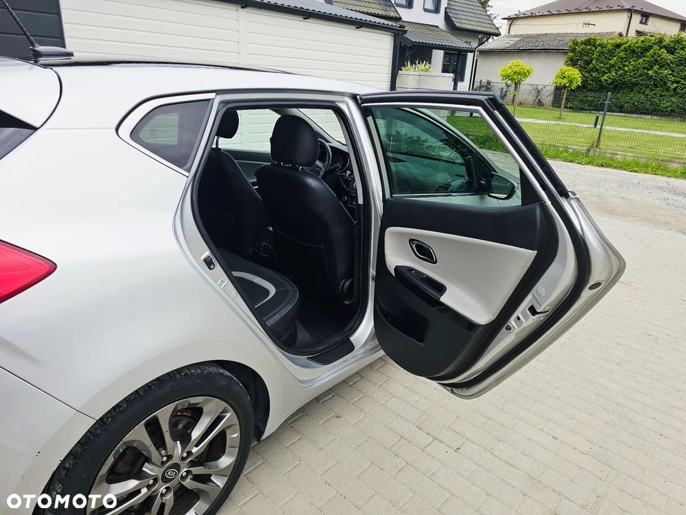 Kia Ceed 1.6 CRDi Business Line - 16