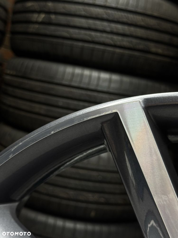 Alufelgi Skoda 20 5x112 Kodiaq Superb Enyaq Karoq Oryginalne Felgi Skoda - 5