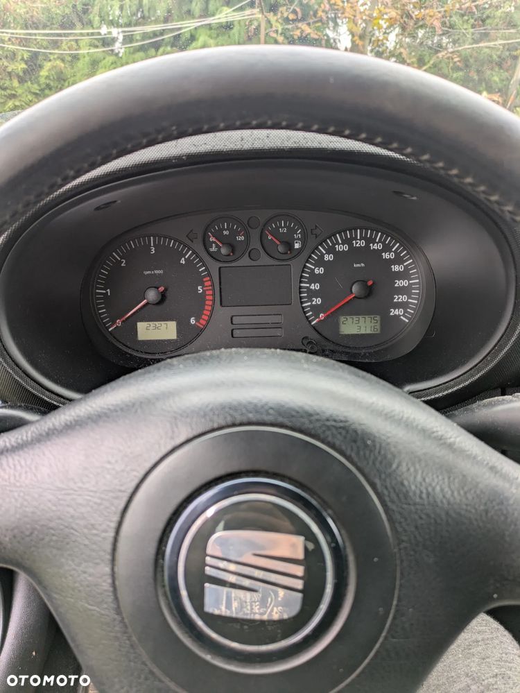 Seat Leon 1.9 TDI Signo - 10