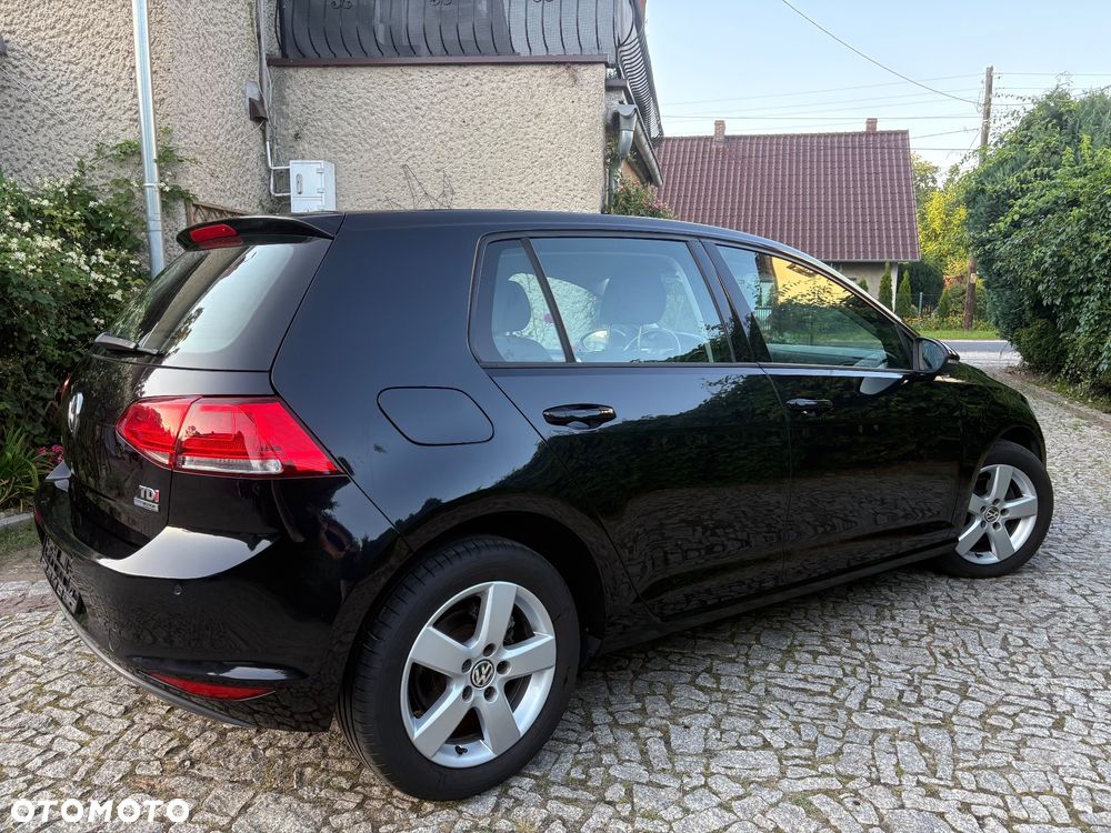 Volkswagen Golf 1.6 TDI DPF Comfortline - 10