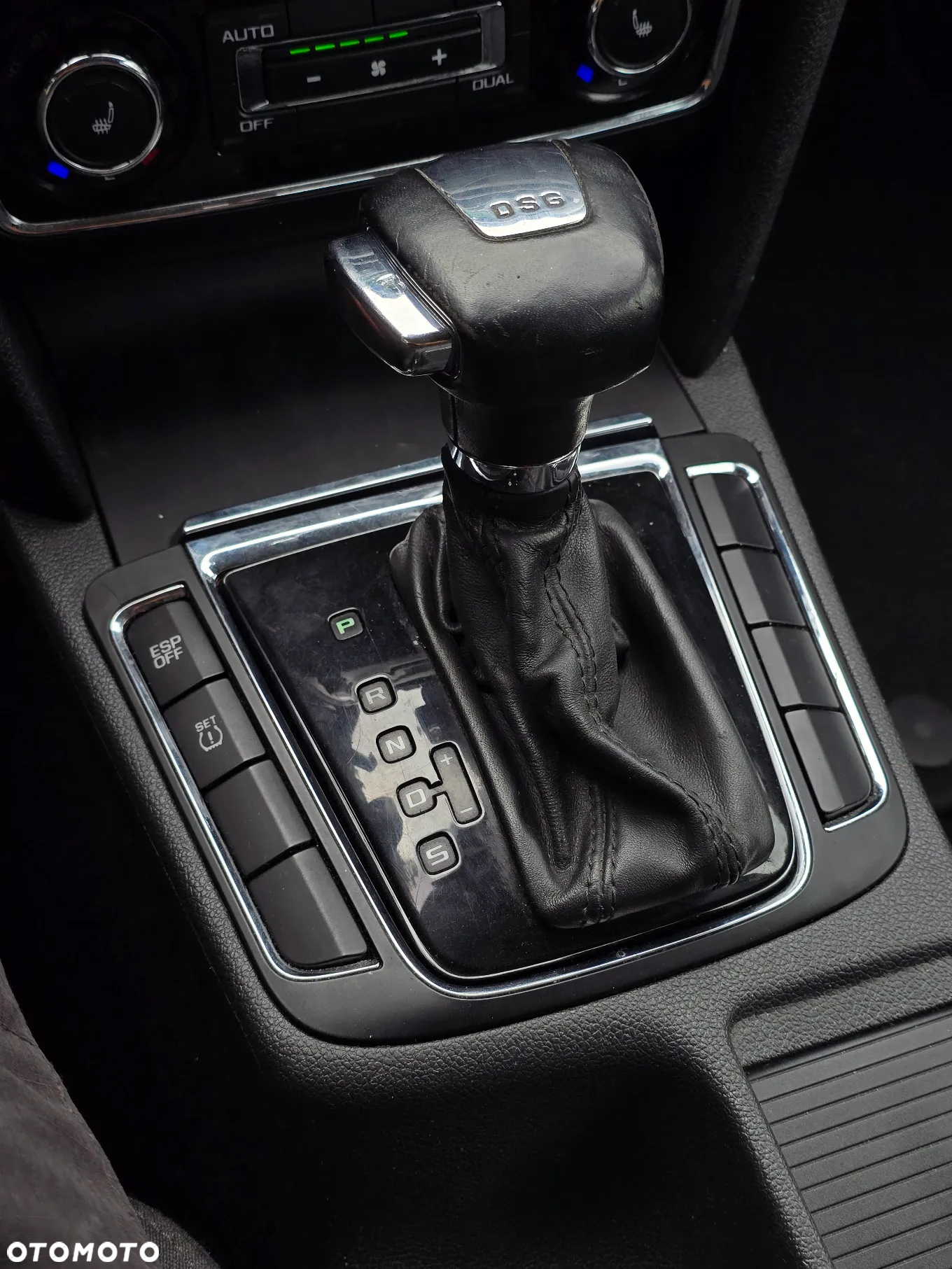 Skoda Superb 2.0 TDI Ambition DSG - 34