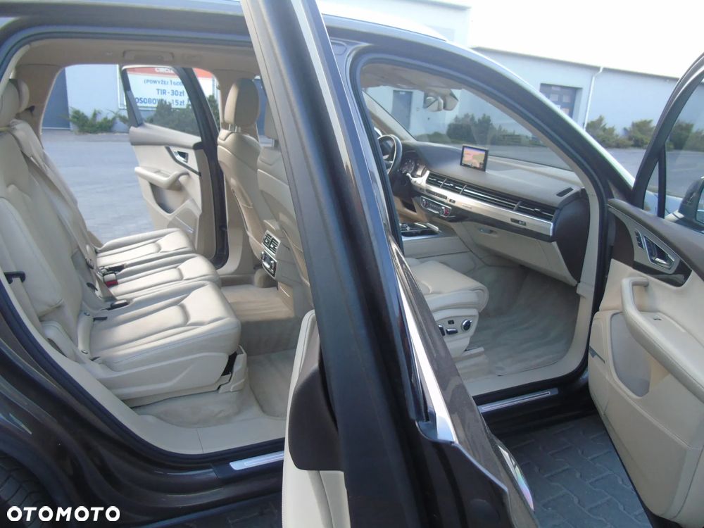 Audi Q7 3.0 TDI Quattro Tiptronic - 5