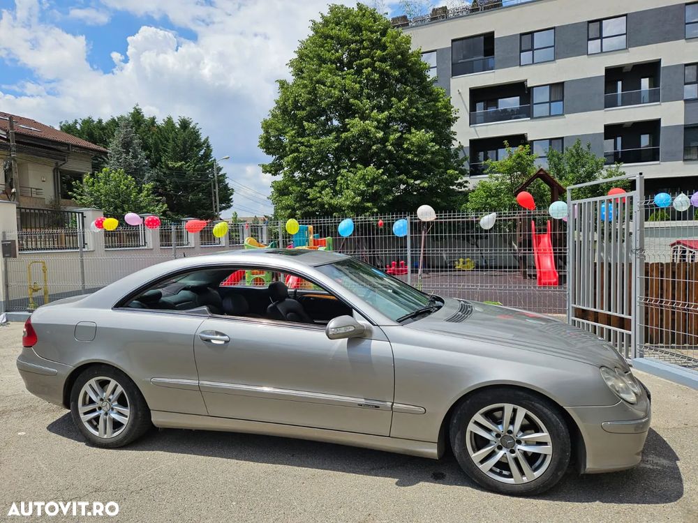Mercedes-Benz CLK - 8