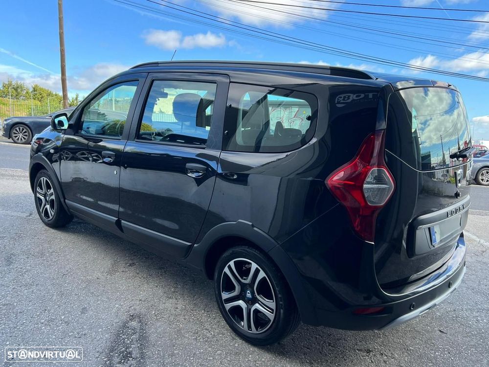 Dacia Lodgy 1.5 Blue dCi Stepway 7L - 2