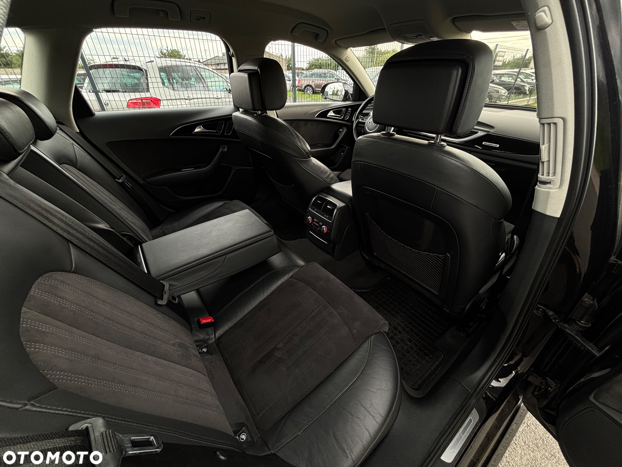 Audi A6 Avant 3.0 TDI quattro S tronic - 26