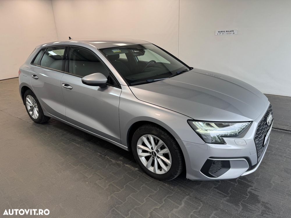 Audi A3 2.0 30 TDI Advanced - 3