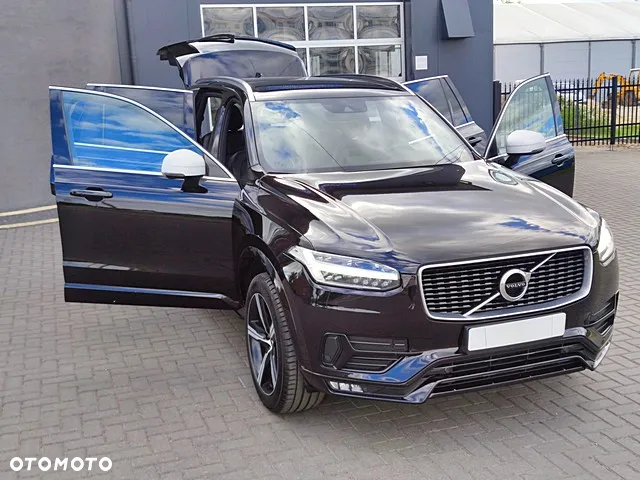Volvo XC 90 D5 AWD R-Design 7os - 16