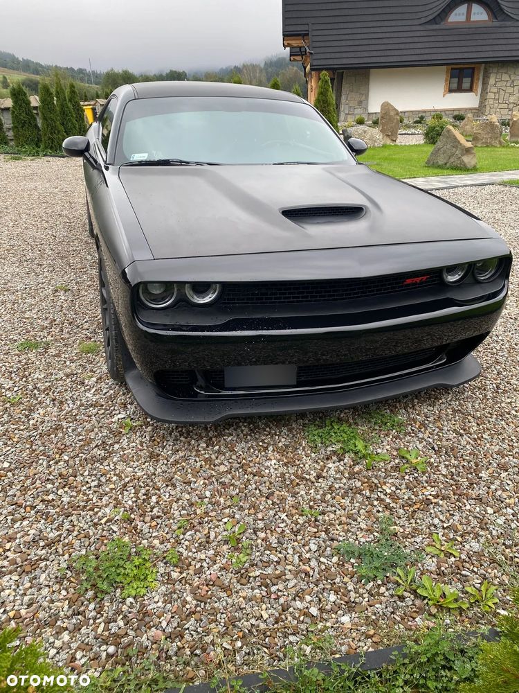 Dodge Challenger 6.4 Scat Pack - 6