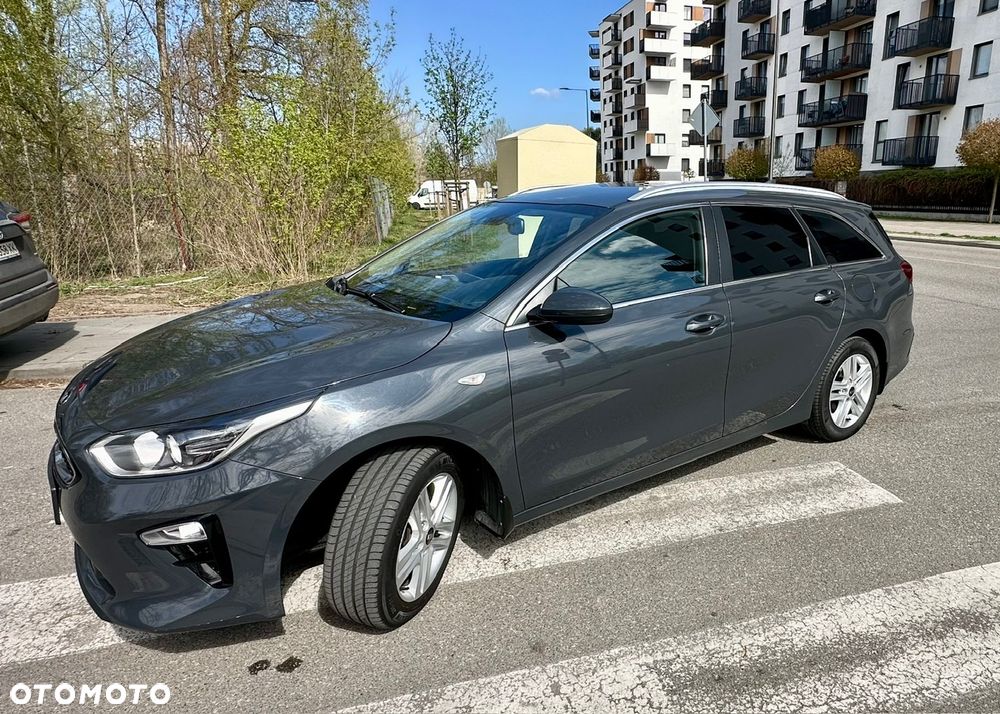 Kia Ceed 1.6 CRDi mHEV M - 5