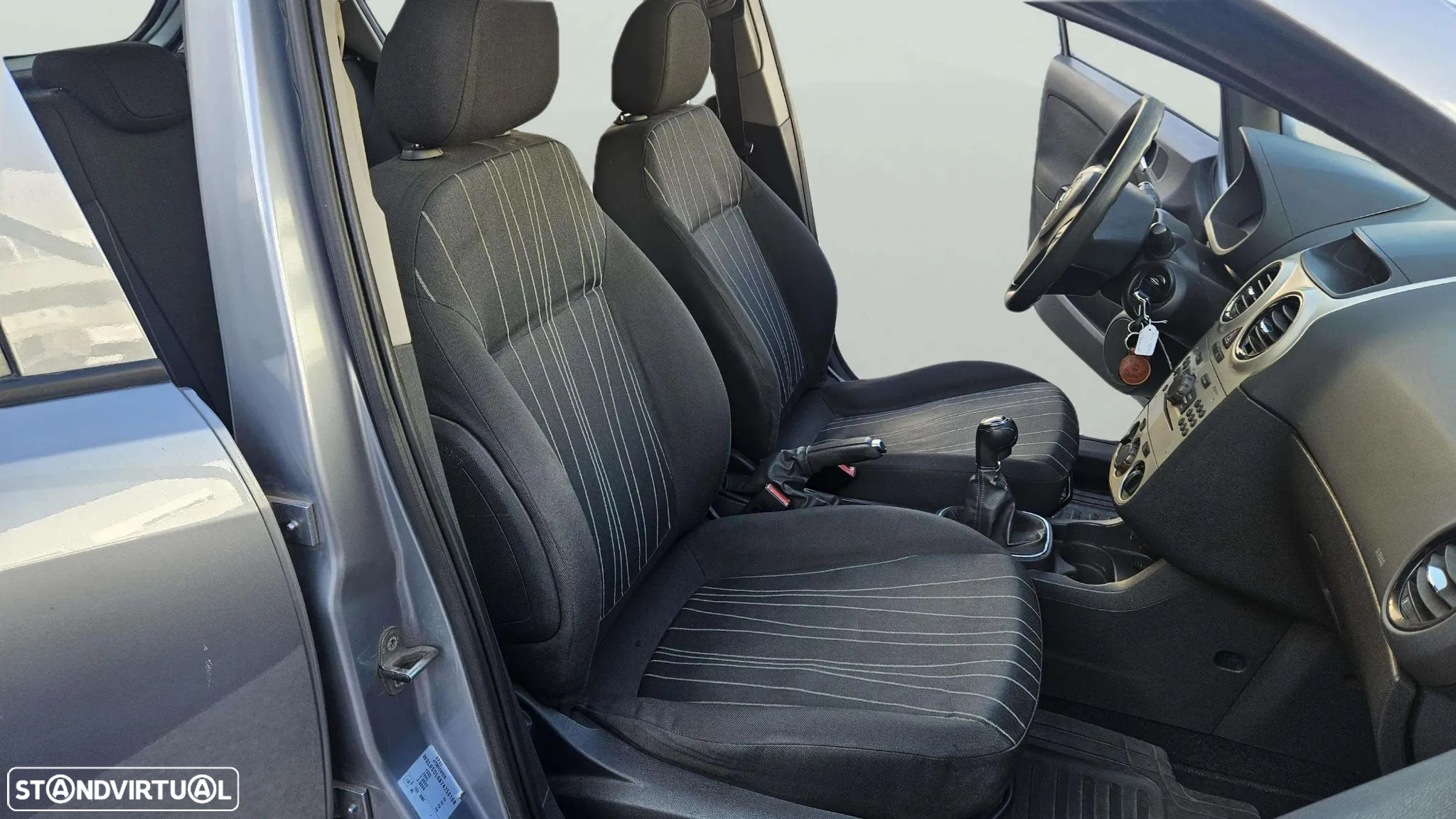 Opel Corsa 1.3 CDTi Enjoy EcoFLEX - 14