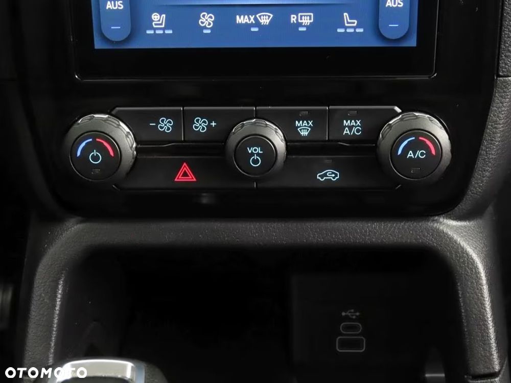Ford Ranger 2.0 EcoBlue Bi-Turbo 4x4 DC Limited - 12