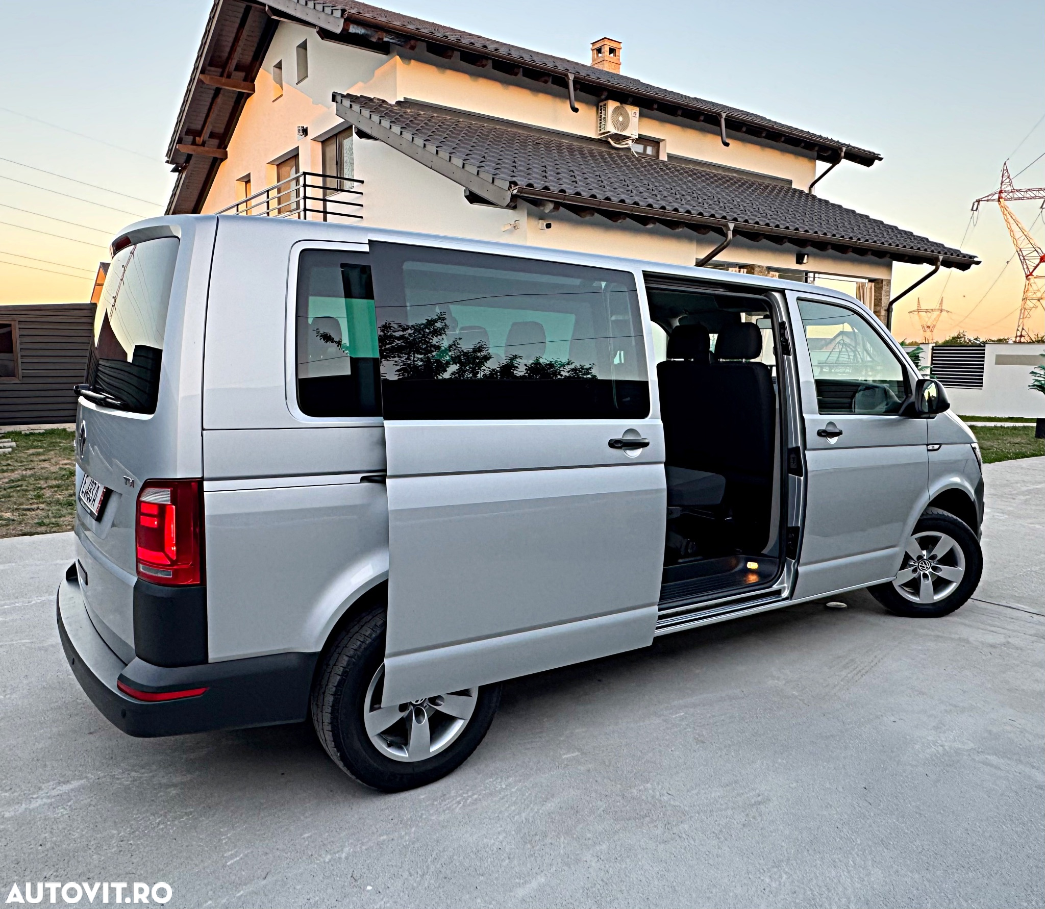 Volkswagen Transporter T6 Lang Plus Comfortline - 12