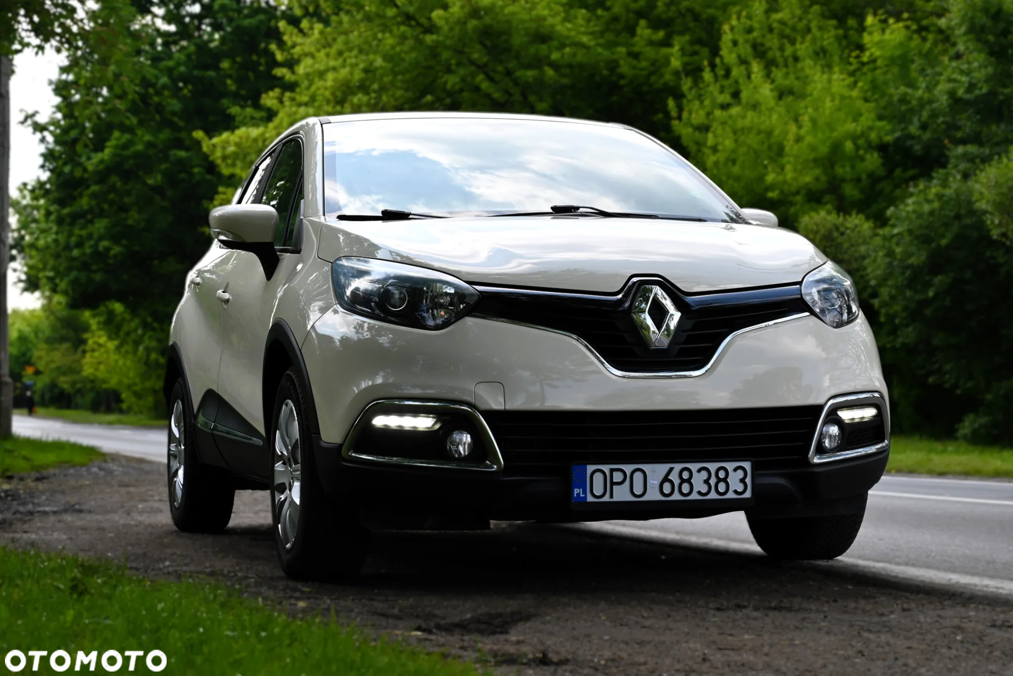 Renault Captur - 3