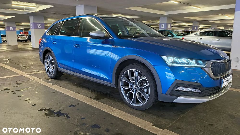 Skoda Octavia 2.0 TSI 4x4 Scout DSG - 4