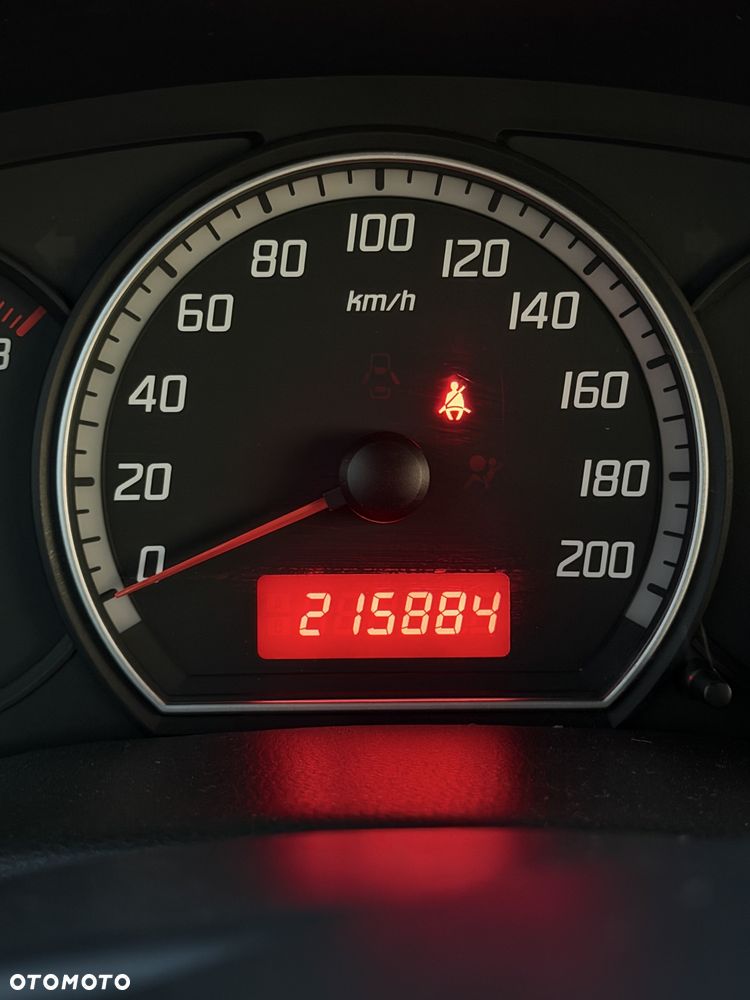 Suzuki Swift - 7