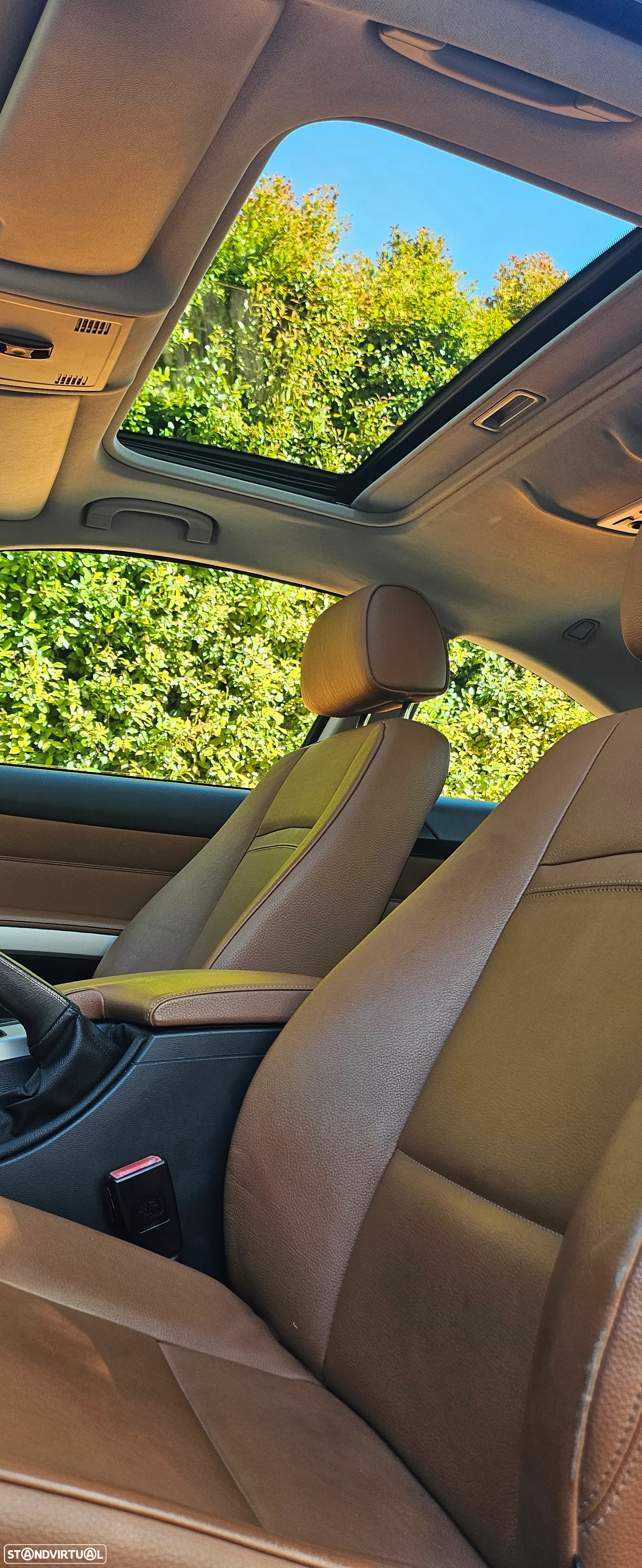 BMW 320 d Coupe - 10