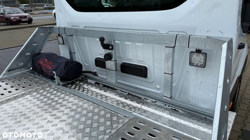 Ford TRANSIT - 11