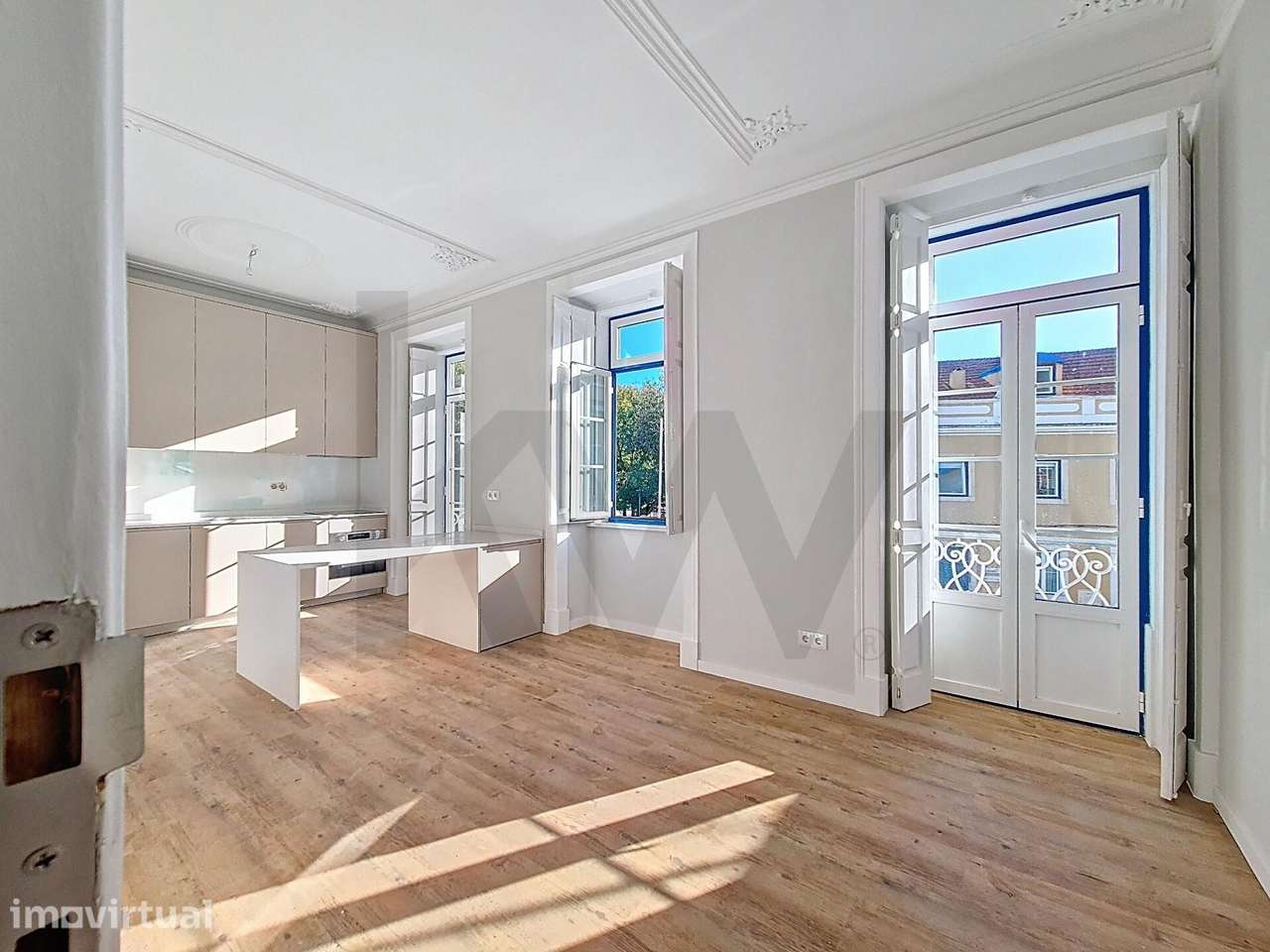 Apartamento T3 (convertido em T2) de Charme junto ao Jardim de Paço - Grande imagem: 3/18