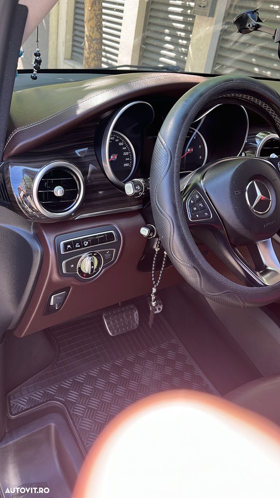 Mercedes-Benz V 250 (BlueTEC) d kompakt 7G-TRONIC Avantgarde Edition - 34