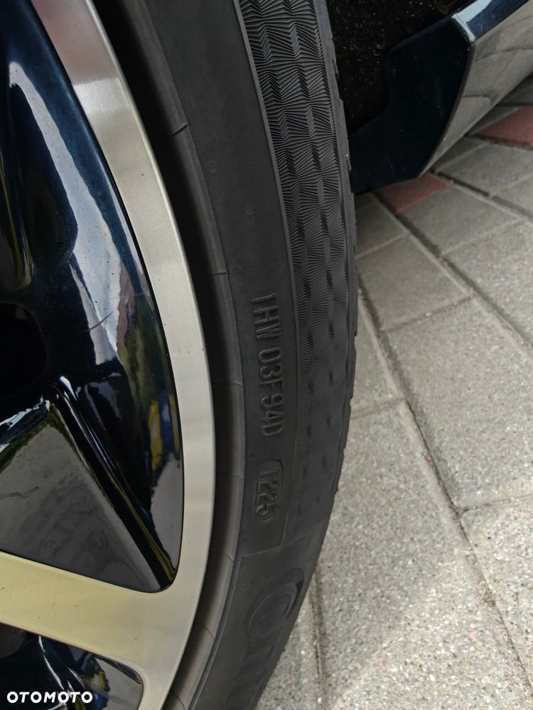 Ford Focus 1.5 EcoBlue Start-Stopp-System ST-LINE DESIGN - 39