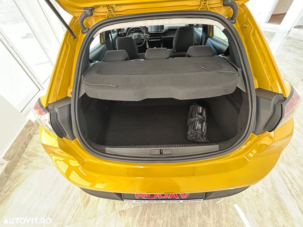 Peugeot 208 1.2 L PureTech STT Active - 22