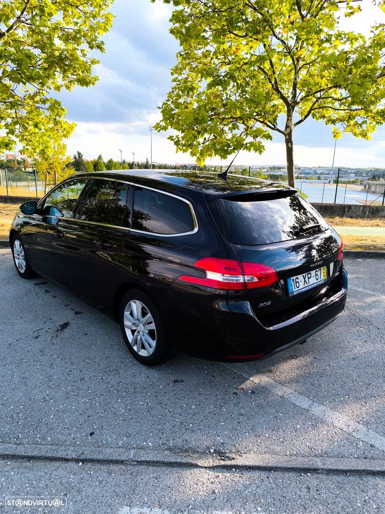 Peugeot 308 SW - 5