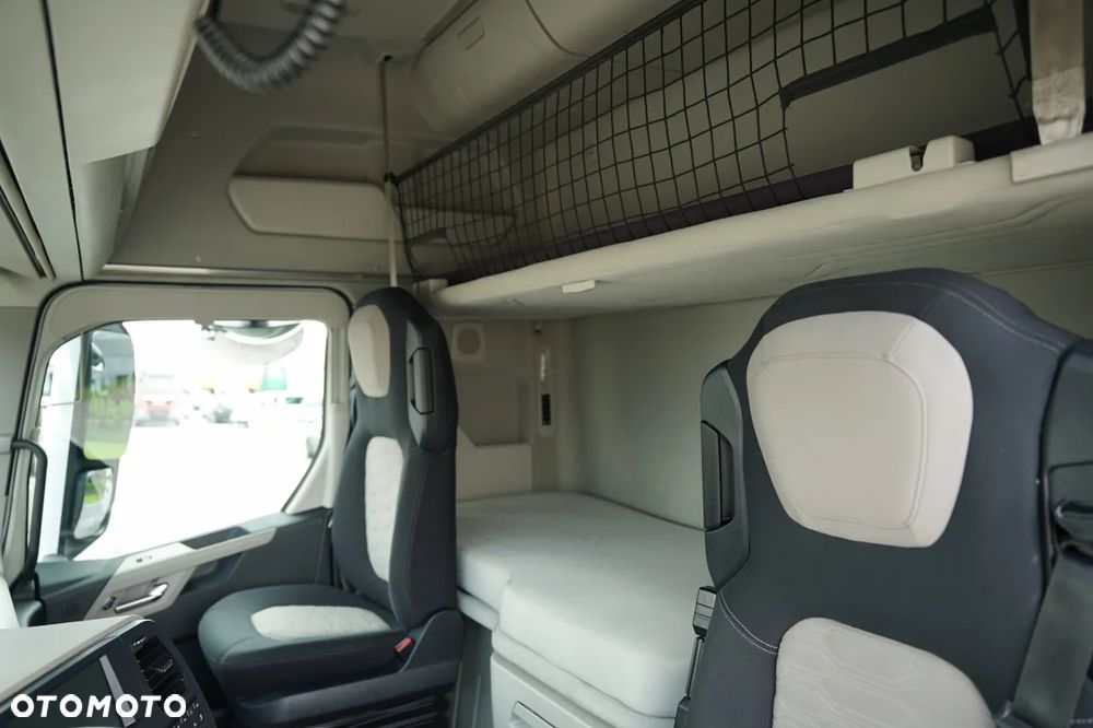 Ford F-MAX 500 / MEGA / LOW DECK / KLIMATYZACJA POSTOJOWA / BOGATE WYPOSAŻENIE / EURO 6 - 20