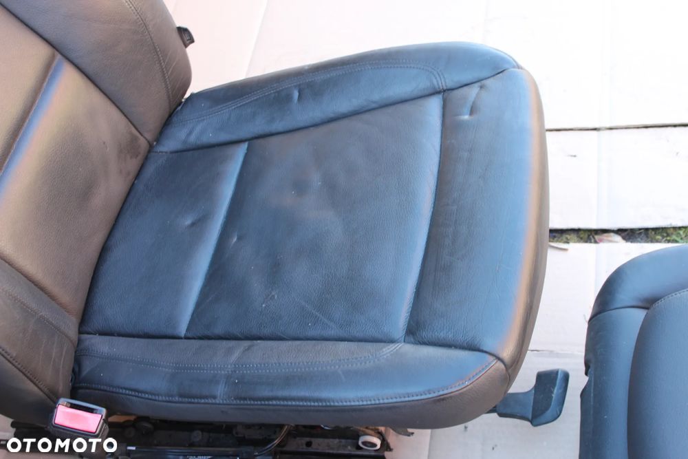 KOMPLET FOTELI FOTELE SKÓRA BMW 1 CABRIO E88 2009 - 9