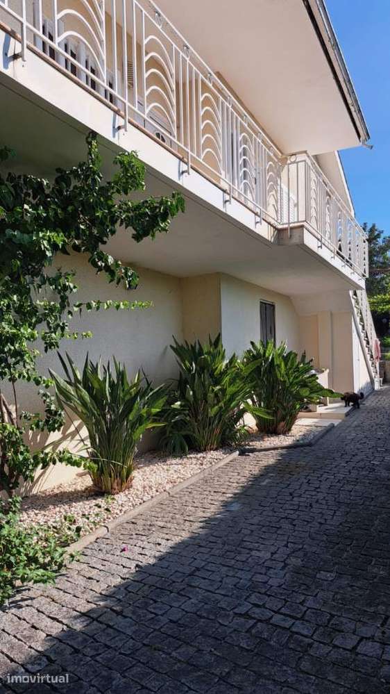Moradia T4 em Arentim, Braga · 300 m² · terreno 1.000 m² · vista - Grande imagem: 3/23