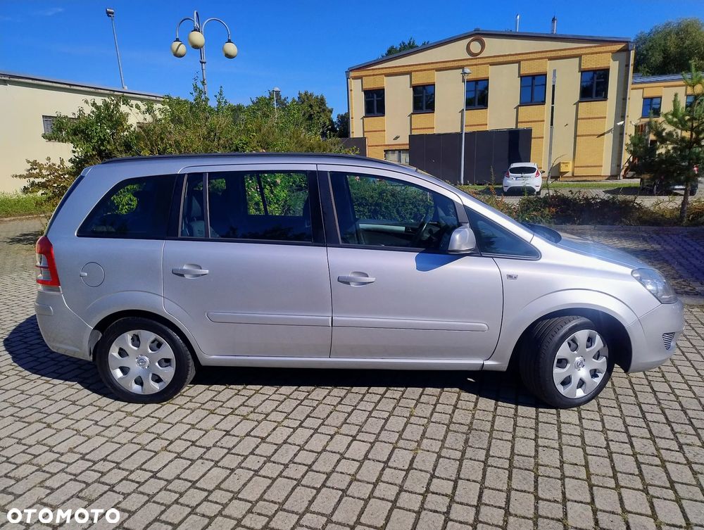 Opel Zafira 1.8 Enjoy - 2