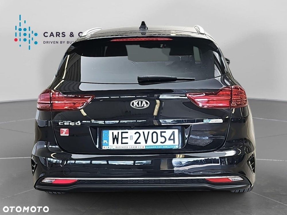 Kia Ceed 1.6 CRDi mHEV L DCT - 22