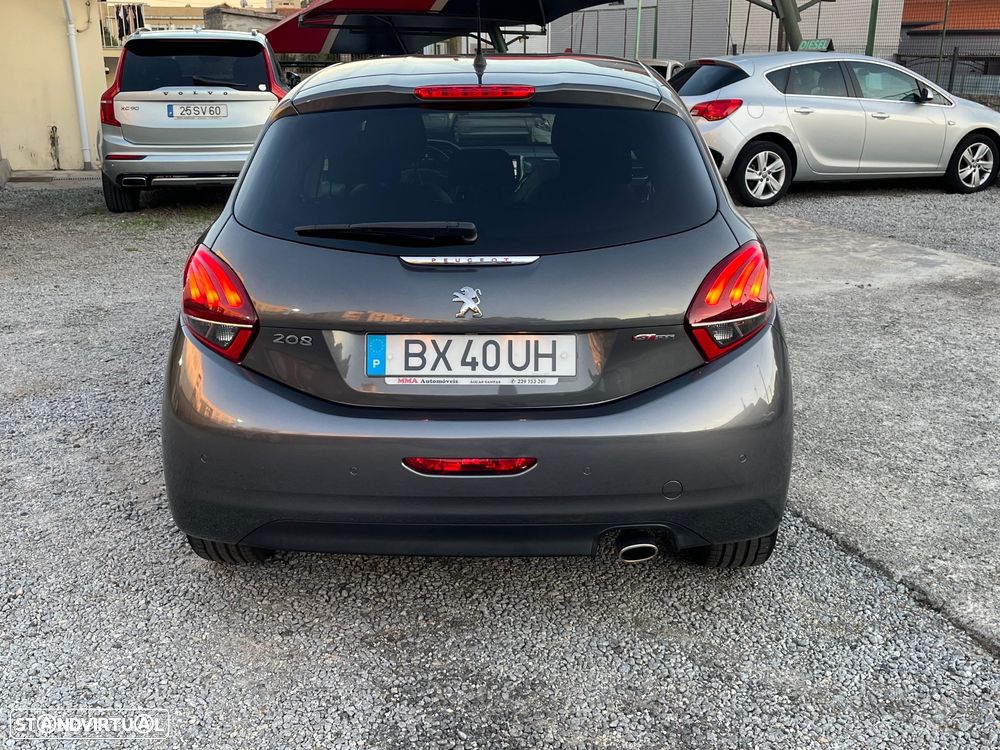 Peugeot 208 1.2 PureTech GT Line - 6