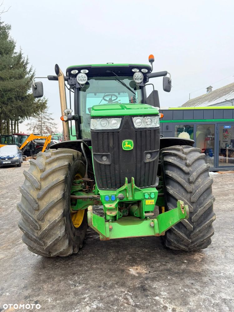 John Deere 7260R - 12