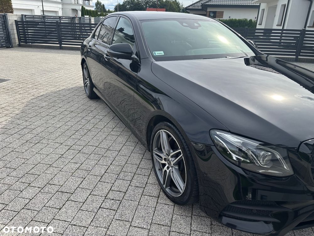 Mercedes-Benz Klasa E 220 d 4-Matic 9G-TRONIC - 8