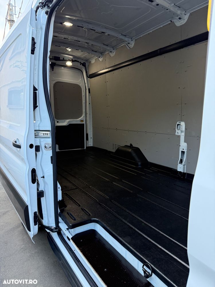Ford Transit 350 2.0 EcoBlue 130 CP L4 RWD Trend - 9