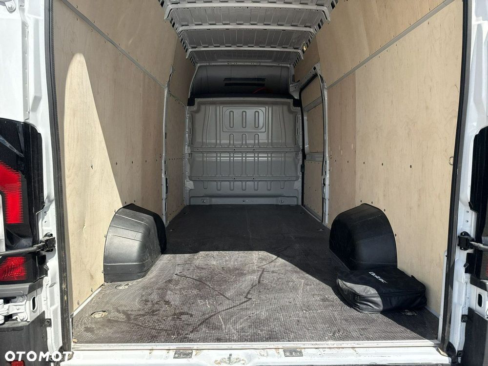 Opel Movano - 22
