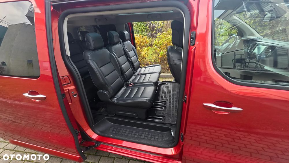 Peugeot Traveller 2.0 BlueHDi Long Business - 11