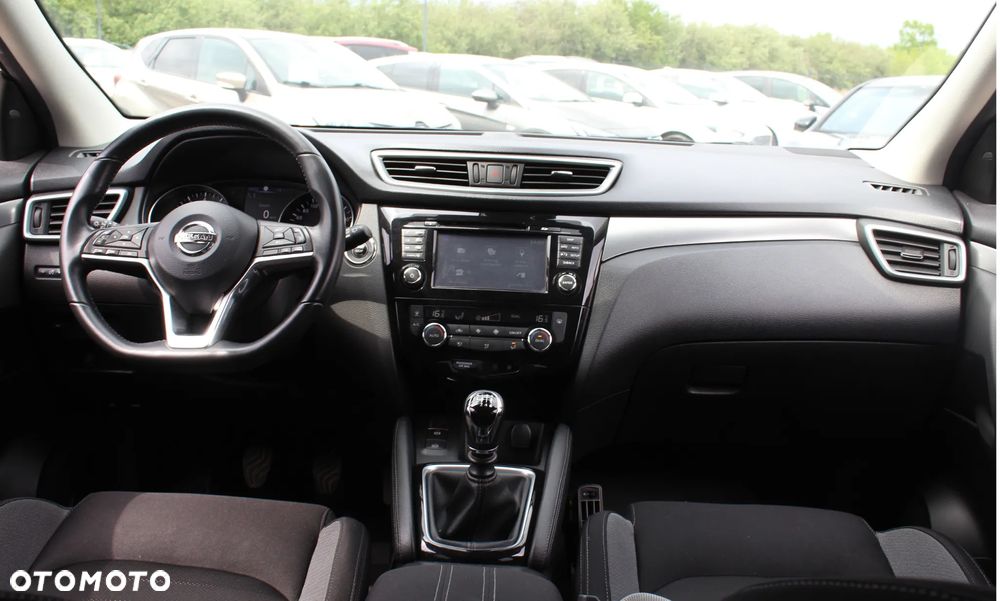 Nissan Qashqai 1.2 DIG-T Tekna+ - 23