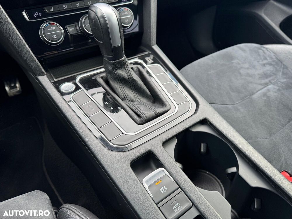 Volkswagen ARTEON 2.0 TDI DSG Elegance - 10