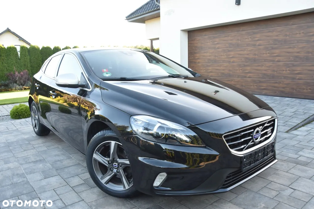 Volvo V40 D2 Drive-E R-Design Momentum - 8