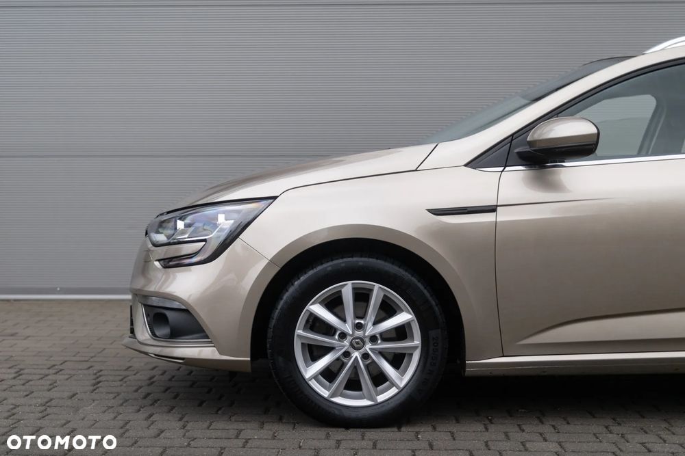 Renault Megane ENERGY TCe 130 EXPERIENCE - 17