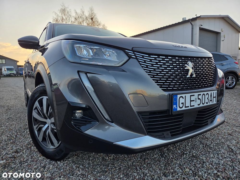 Peugeot 2008 PureTech 130 Allure - 1