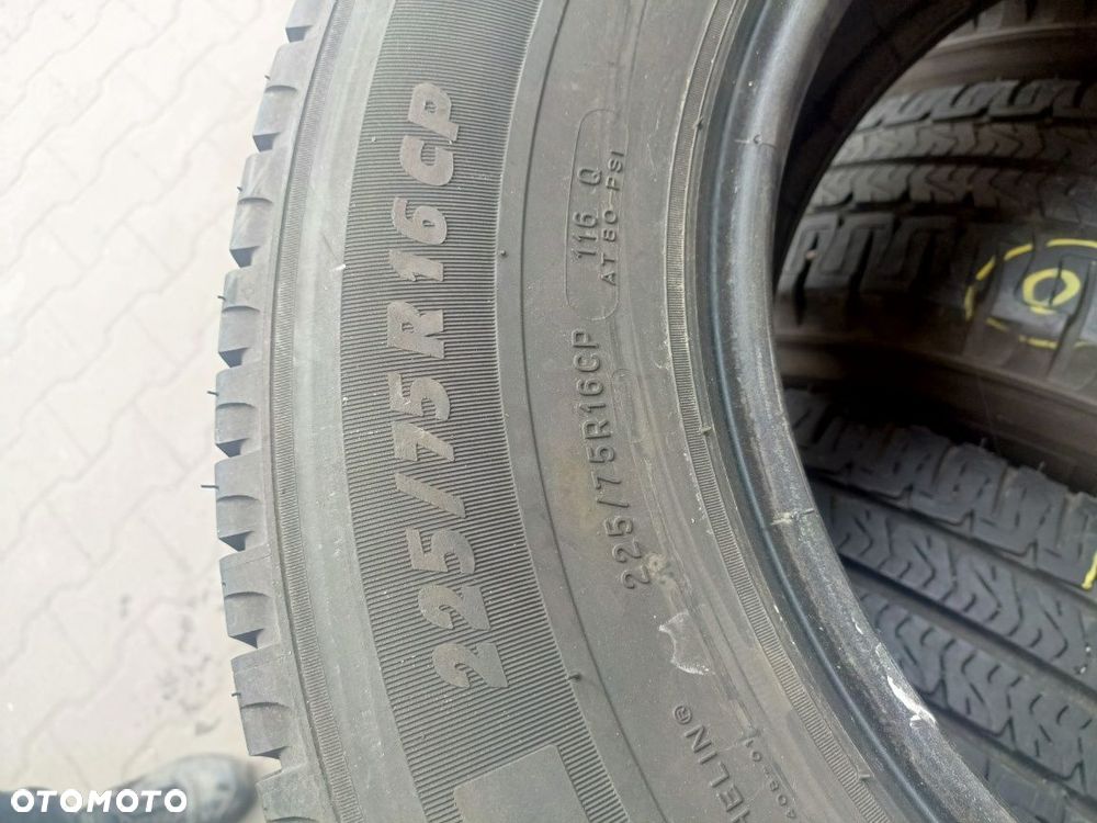 Opony letnie 225/75/16c Michelin - 5